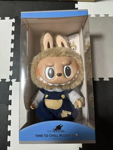 LABUBU TIME TO CHILL 봉제 인형