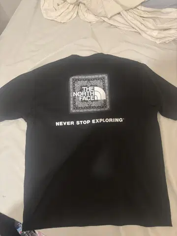 THE NORTH FACE 블랙 티셔츠 XL 반다나 페이즐리 무늬