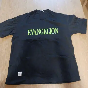 EVANGELION 티셔츠 S 사이즈