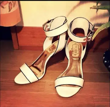 샌들(힐) TED BAKER 25.5cm 여성용
