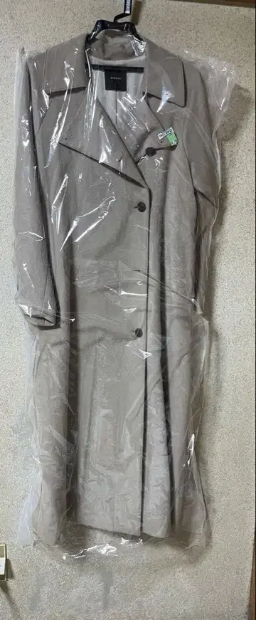 애뉴언스 울 롱 트렌치코트
