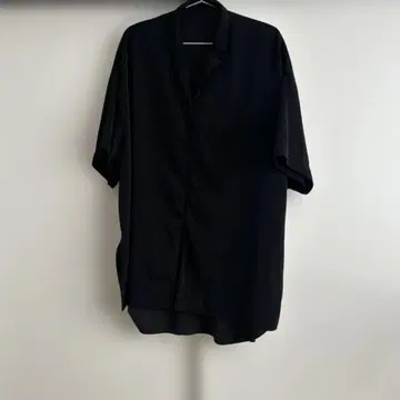louren / 오픈 카라 셔츠