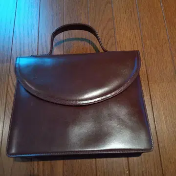브라운 플랩 핸드백