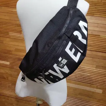 뉴에라 백