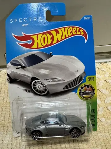 ASTON MARTIN DB10 핫휠