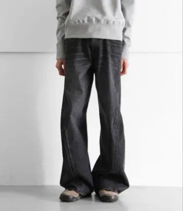 O별주 NVRFRGT 3D TWISTED WIDE LEG 페이드 블랙