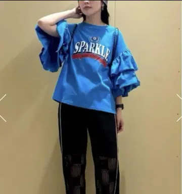 새상품 로데오 크라운 와이드 보울 SPARKLE 프릴 탑