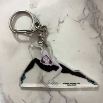스파이더 건 아크릴 키링