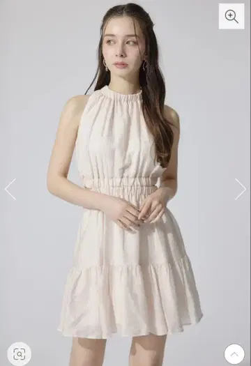 rienda 홀터넥 개더 미니 플레어 원피스 여신 원피스