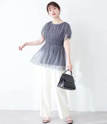 내추럴 꾸뛰르 osono 트위스트 소매 페플럼 튜닉 그레이