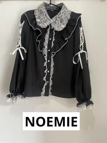새상품급 NOEMIE 노에미 블라우스 블랙 디어마이러브 양산형