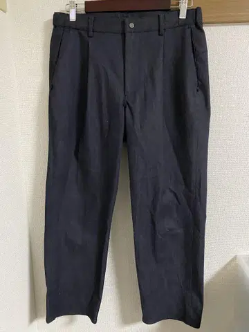 New Balance MET24 와이드 테이퍼드 팬츠