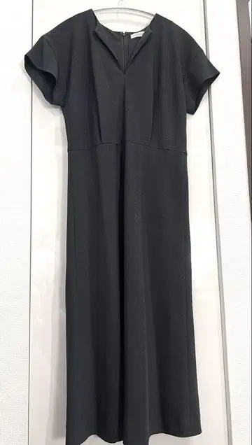 택 포함 새상품 스트라스부르고 aliquam 원피스 정가 4만 엔