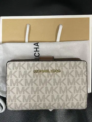 MICHEAL KORS 두겹 지갑 지갑 개봉 완료 미사용