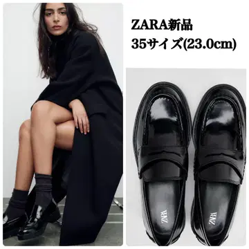 ZARA 에나멜 가죽풍 페니 스트랩 로퍼 35(JP23cm) 새상품