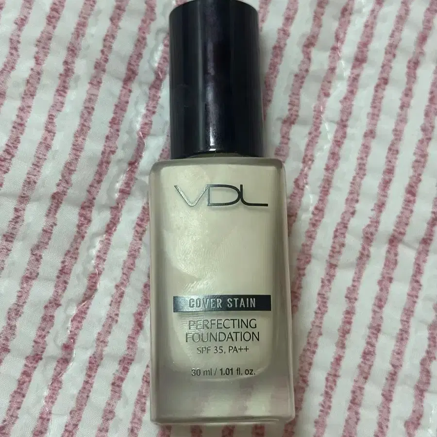 Cover Stain Perfecting Foundation A00