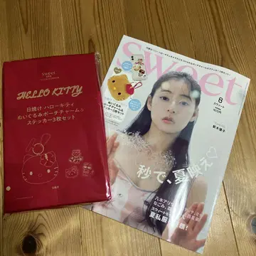 Sweet 8월호 헬로키티 부록 파우치&스티커 세트