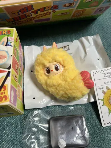 THE MONSTERS wacky mart 와키 마트 새우 플라이