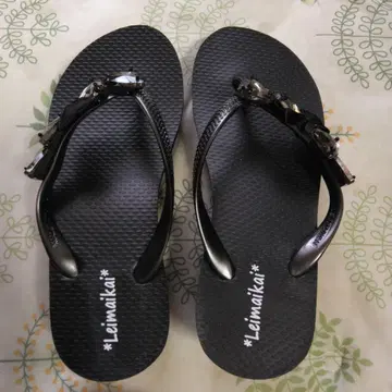 Leimaikai 블랙 비치 샌들