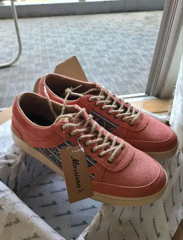 Morrison CORAL 스웨이드 스니커즈