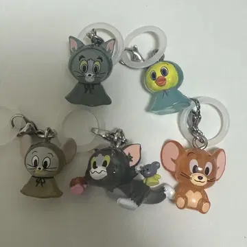 톰과 제리 메지루시 액세서리