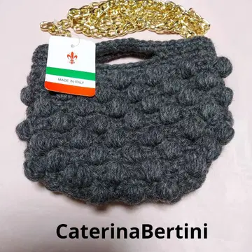 미사용 새상품 택 포함 Caterina Bertini 체인 숄더백