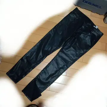 자라 폴리에스테르 코팅 스트레치 코튼 팬츠 L 자라