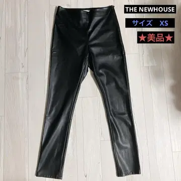 THE NEWHOUSE 블랙 인조 가죽 팬츠