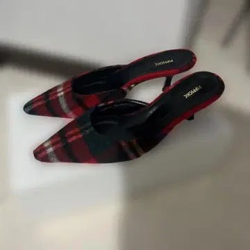 pippichic 빨간색 체크 뮬 23.5cm