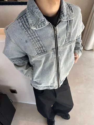 라이트 블루 데님 자켓