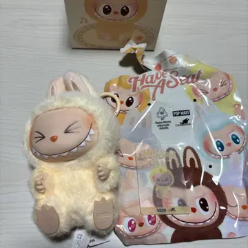 라부부, 앉아보세요 시시
