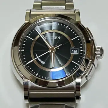 CITIZEN 시리즈 8 1세대 모델 전파 솔라