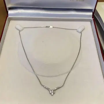 다이아몬드 목걸이
