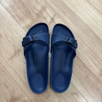 버켄스탁 사이즈 24.5