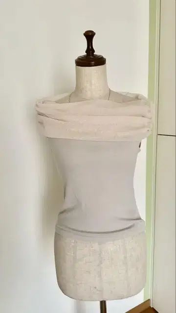 오프숄더 티셔츠 새상품