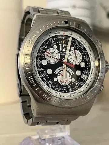 빈티지 SWATCH IRONY 크로노그래프 블랙/화이트