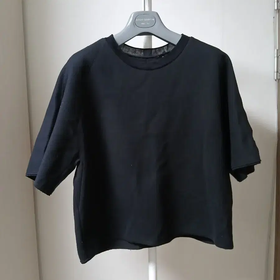韓国 OJOS (オフォス) Side neck collar T-shirt ojos side neck collar T black #오호스,#Ojos,#오호스헌터,#오
