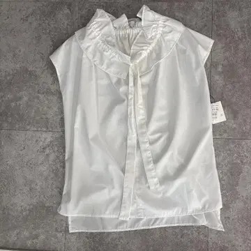 야마다야 슬리브리스 셔츠 프릴