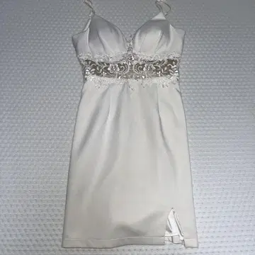 JEWELS 화이트 슬립 드레스 M 사이즈