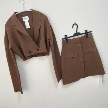 아메리 재킷 분리형 니트 톱