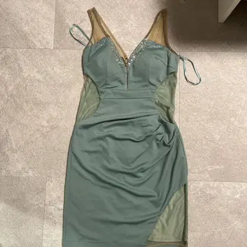 JEWELS 그린 타이트 드레스