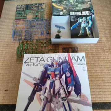 ZETA GUNDAM Ver.Ka 1/100 + 자쿠 II FZ