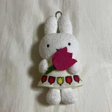 [판매 고민 중] 미피 세키구치 봉제 인형 튤립