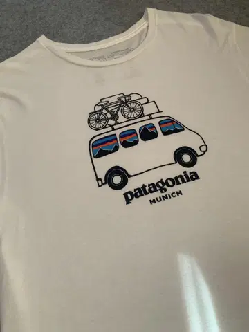 파타고니아 TEE