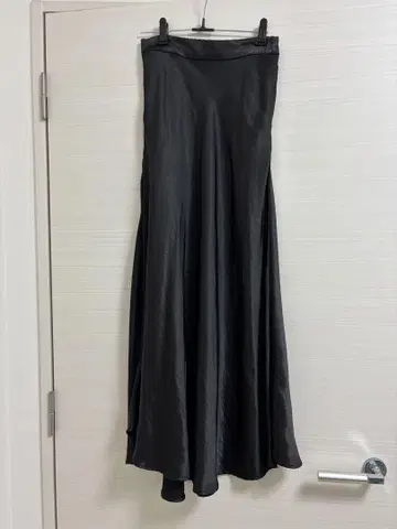 Alma Design 블랙 머메이드 플레어 스커트 M