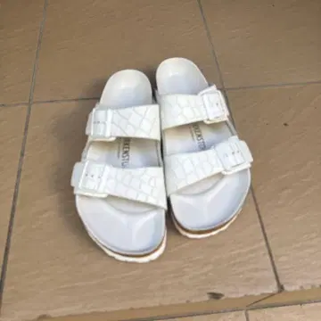 BIRKENSTOCK 버켄스탁 애리조나 크로코 엠보싱 26cm 화이트