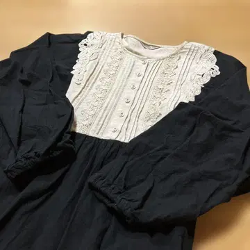 SM2 레이스가 달린 코튼 원피스