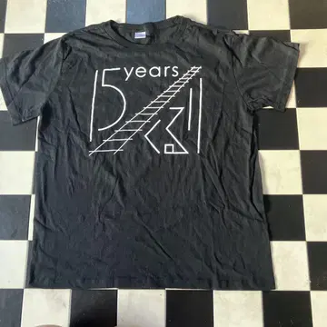 J1462 쿠루리 15주년 티셔츠 블랙
