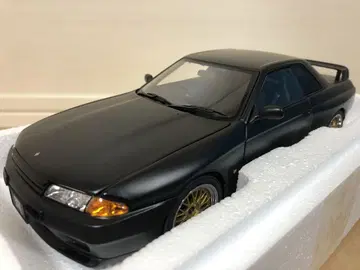 1/18 오토 아트 스카이라인 GT-R (R32) V-Spec II
