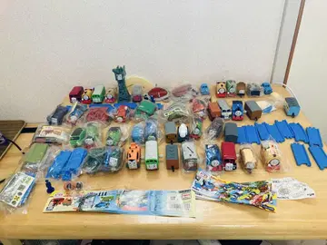 금일 한정 가격! 기관사 토마스와 친구들 캡슐 프라레일 묶음 판매